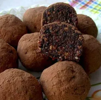 Цукерки із сухофруктів, стрункість і краса в ідеалі (сухофруктів) Цукерки із сухофруктів, стрункість і краса в ідеалі