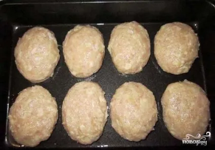 Котлети з курячого фаршу в духовці - покроковий рецепт з фото на (котлети) Котлети з курячого фаршу в духовці - покроковий рецепт з фото на