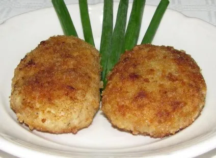 Котлети в духовці з курячого фаршу рецепт (фаршу) Котлети в духовці з курячого фаршу рецепт