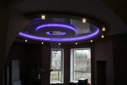 Круглий натяжна стеля дизайн, варіанти конструкцій