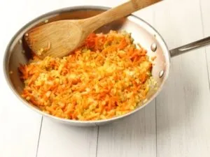 Кулеб'яка з м'ясом класичний рецепт російської кухні (кулебяка) Кулеб'яка з м'ясом класичний рецепт російської кухні