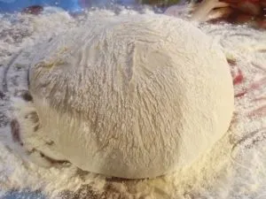 Кулеб'яка з м'ясом класичний рецепт російської кухні (кулебяка) Кулеб'яка з м'ясом класичний рецепт російської кухні