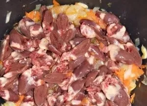Курячі сердечка в мультиварці прості рецепти з фото (курячі) Курячі сердечка в мультиварці прості рецепти з фото