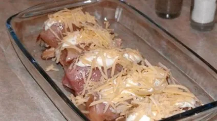 Курка з грибами і сиром в духовці, як готувати, страви (курячі) Курка з грибами і сиром в духовці, як готувати, страви