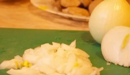 Курка з грибами і сиром в духовці, як готувати, страви (гостей) Курка з грибами і сиром в духовці, як готувати, страви