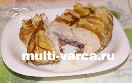 Куряча грудка з часником на пару в мультиварці (куряча) Куряча грудка з часником на пару в мультиварці