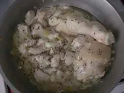 Квашена капуста тушкована з м'ясом, майже що бігос (тушкована) Квашена капуста тушкована з м'ясом, майже що бігос