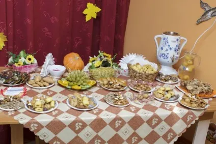 Осінній ярмарок для дітей молодшої групи дитячого садка