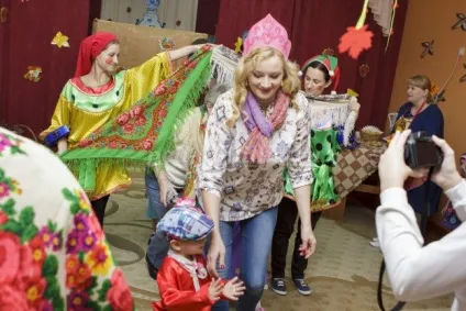 Осінній ярмарок для дітей молодшої групи дитячого садка