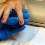 Манікюр з котячими лапками, малюнки на нігтях - лапочка лапочка (малюнки) Манікюр з котячими лапками, малюнки на нігтях - лапочка лапочка