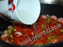 Макарони з сосисками і помідорами рецепт з фото (сосисками) Макарони з сосисками і помідорами рецепт з фото