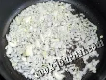 Макарони з сосисками і помідорами рецепт з фото (помідорами) Макарони з сосисками і помідорами рецепт з фото