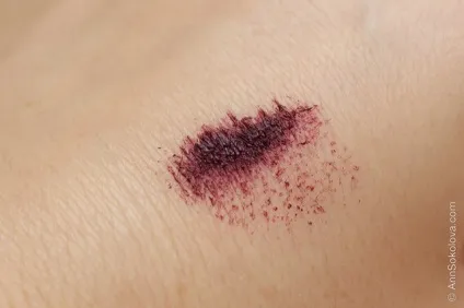 Макіяж з тушшю chanel - prune і рум'янами rose glacier (prune) Макіяж з тушшю chanel - prune і рум'янами rose glacier