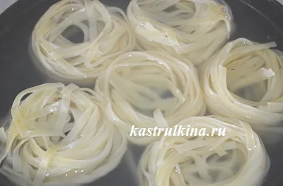 Майстер-клас по варінню гнізд з макаронів (макаронів) Майстер-клас по варінню гнізд з макаронів