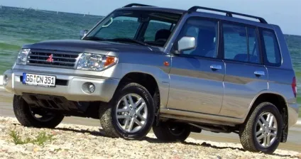Mitsubishi pajero pinin (1999-2005) - делікатний карлик (високим витратою палива) Mitsubishi pajero pinin (1999-2005) - делікатний карлик