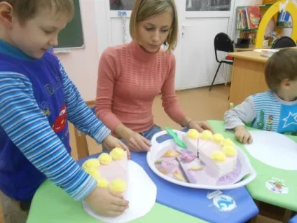 Моделювання як метод навчання дошкільнят математиці (навчання) Моделювання як метод навчання дошкільнят математиці