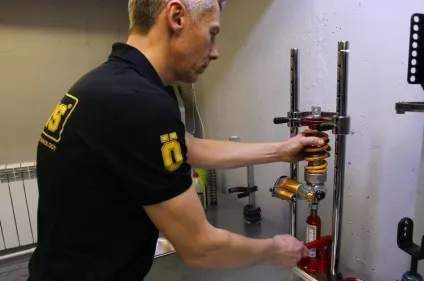 Московська лабораторія ohlins