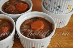 М'ясо тушковане в пиві