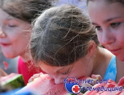 Не давайте дитині кавун раніше середини серпня (не давайте дитині кавун) Не давайте дитині кавун раніше середини серпня