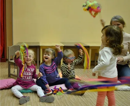 Об'єктивна благодійність 18 кращих фото (Благодійний фонд «Добре місто) Об'єктивна благодійність 18 кращих фото