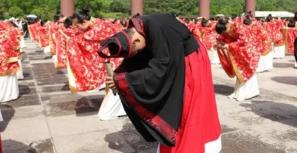 Спілкуватися з китайцем як