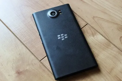 Огляд blackberry priv навіщо нам потрібен android-смартфон з клавіатурою, журнал digital world (blackberry) Огляд blackberry priv навіщо нам потрібен android-смартфон з клавіатурою, журнал digital world