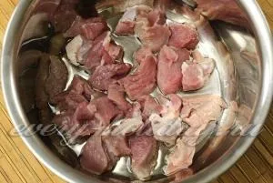 Овочеве рагу з баклажанами, м'ясом і картоплею (м'ясо) Овочеве рагу з баклажанами, м'ясом і картоплею
