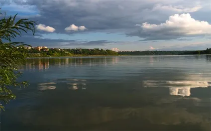 Озеро і водосховище опис і відмінності, в чому різниця (відмінності) Озеро і водосховище опис і відмінності, в чому різниця