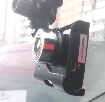 Огляд відеореєстратора prestigio roadrunner 519i