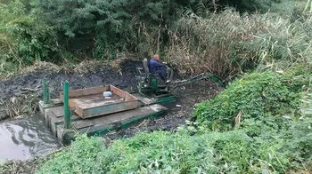 Очищення від мулу ставків і річок