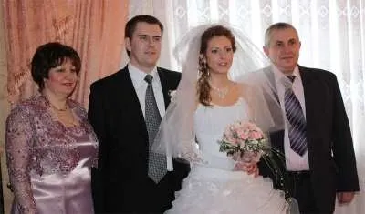 Одяг батьків на весіллі