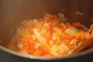 Овочеве рагу рецепт з картоплею і кабачками і капустою (другі страви) Овочеве рагу рецепт з картоплею і кабачками і капустою