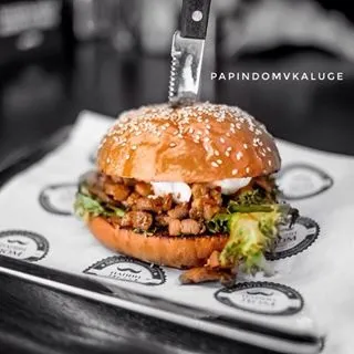 Татів будинок s photos in @papindomvkaluge instagram account (burgerskaluga Дрогобич kaluga24) Татів будинок s photos in @papindomvkaluge instagram account