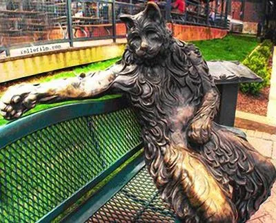 Пам'ятники котам і з котами))) - посміхайтеся, панове! (С) (котам) Пам'ятники котам і з котами))) - посміхайтеся, панове! (С)