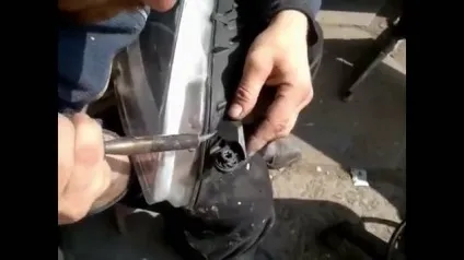 Пайка кріплень від фар як виконати своїми руками (ремонт) Пайка кріплень від фар як виконати своїми руками