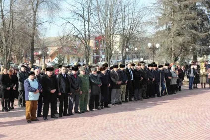 Пам'ять живе вічно ...
