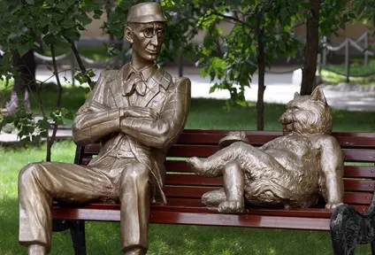 Пам'ятники котам і з котами))) - посміхайтеся, панове! (С) (котам) Пам'ятники котам і з котами))) - посміхайтеся, панове! (С)