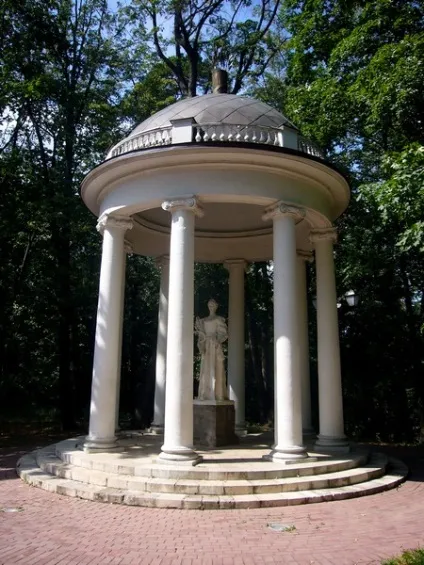 Павільйони в Царицинському парку (павільйони) Павільйони в Царицинському парку