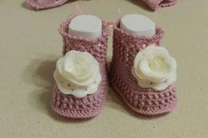 Пінетки зефіркі спицями або гачком майстер-клас (фото) (гачком) Пінетки зефіркі спицями або гачком майстер-клас (фото)