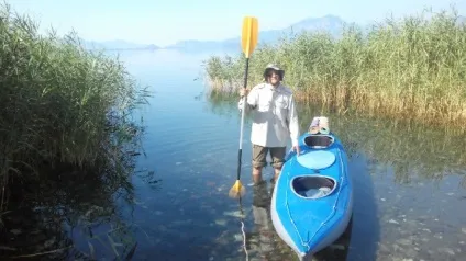 Плавати по морю необхідно!