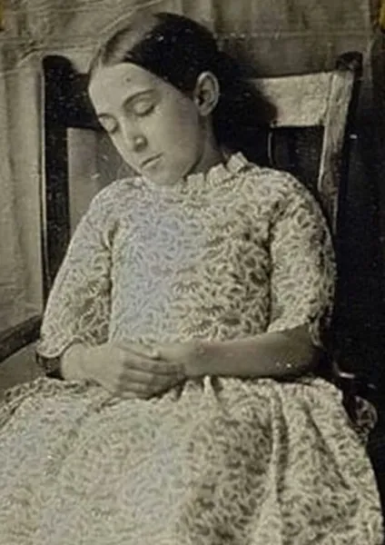 Чому не можна фотографувати сплячих (сплячих) Чому не можна фотографувати сплячих