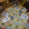 Виріб до великодня-листівка «вилупилося курча» в підготовчій групі