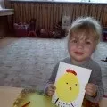 Виріб до великодня-листівка «вилупилося курча» в підготовчій групі