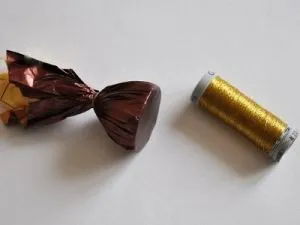 Соняшники з цукерок