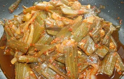 Приготування лопуха (реп'яха) по-корейськи (перець мелений смаком) Приготування лопуха (реп'яха) по-корейськи