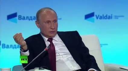 Путін керує не тільки України