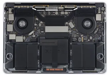 Розбирання ноутбука apple macbook pro з панеллю touch bar показала, що з пристроєм краще бути (macbook) Розбирання ноутбука apple macbook pro з панеллю touch bar показала, що з пристроєм краще бути