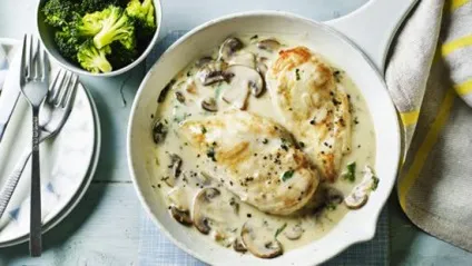 Рецепти приготування курки в вершковому соусі (курки) Рецепти приготування курки в вершковому соусі