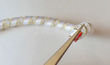 Гумки спіральки з атласних стрічок (атласних) Гумки спіральки з атласних стрічок