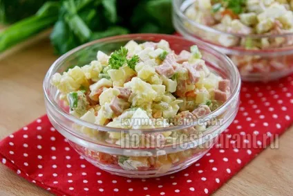 Рецепт олів'є з ковбасою і солоними огірками (рецепт) Рецепт олів'є з ковбасою і солоними огірками
